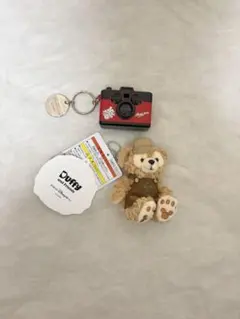 未使用ダッフィー キーホルダー　　おまけミッキーカメラキーホルダー付き