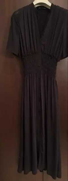 zara 黒ドット　ロングワンピース