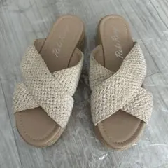 ベージュ クロスストラップ 厚底サンダル　Lのサムネイル
