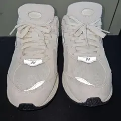 ニューバランス 2002R 28cm 箱なしのサムネイル