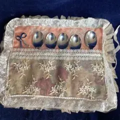 Item thumbnail for item de4ac37d-114c-4208-a27d-ad1804a151d8