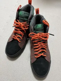 NIKE ナイキSB ハイカットスニーカー