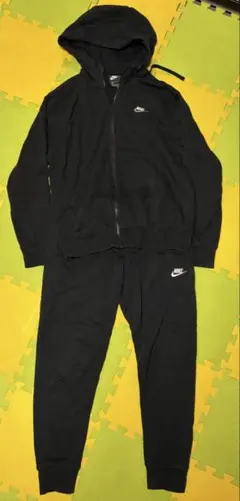 Nike ブラックセットアップMサイズ