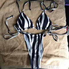SHEIN　ゼブラ柄ビキニ