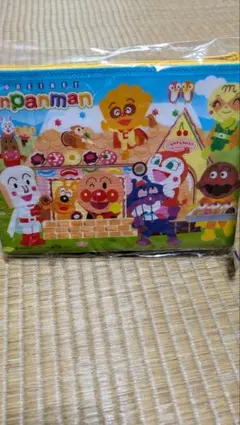 【未開封】アンパンマン フラットビニールポーチ
