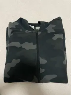 ★3連休セール カモフラージュ フード付きパーカー Mサイズ