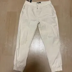 drwr. クリーム色 ジョガーパンツ