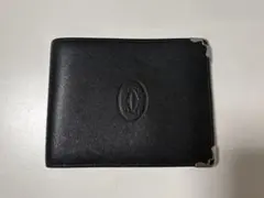 【定価107,000】Cartier 二つ折り財布 マストドゥカルティエのサムネイル
