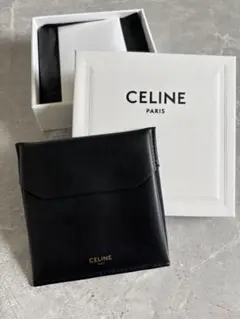 CELINE フィービー レザーバングル バーガンディ - メルカリ