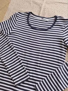 UNIQLO ボーダー 長袖カットソー