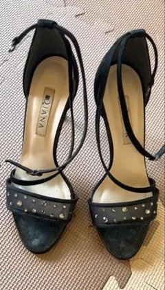 Diana 黒 スタッズ装飾 ストラップヒールサンダル　22.5センチ　美品