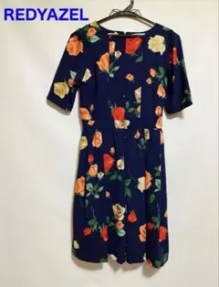 〈価格交渉可〉【REDYAZEL 】ネイビー色の花柄 半袖 ひざ丈ワンピース