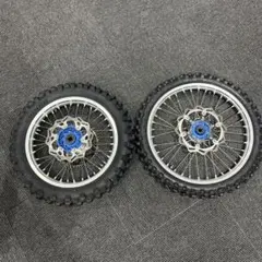 YZ125 純正ホイール　タイヤ付き yz125 純正ホイールセット - メルカリ