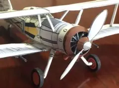 【完成品】グラディエーター 戦闘機 ペーパークラフト 1/60のサムネイル