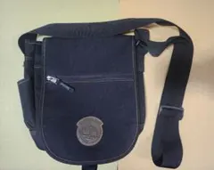 レザーショルダーバッグ