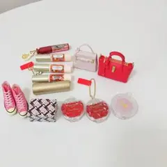 カプセルトイまとめ売り　コンバース　キャンメイク　サマンサタバサ　TOPS等