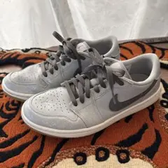 Nike Air Jordan 1 Low G ウルフグレー