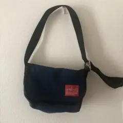 Item thumbnail for item 29e4201c-4bc7-4993-af96-f2f25f50c963