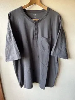GAP ヘンリーネック Tシャツ チャコールグレー