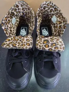 VANS ヒョウ柄 ブラック ハイカット