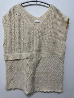 niko and アイボリー ニットベスト