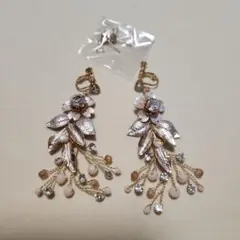 フラワーイヤリング(ピアス)