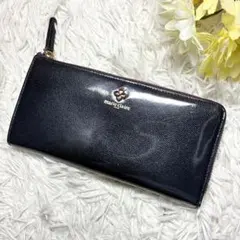 美品 marie claire ラウンドジップ 長財布 ダークパープル エナメルのサムネイル