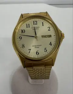 CITIZEN QUARTZ メンズ腕時計 ゴールドカラー“023”