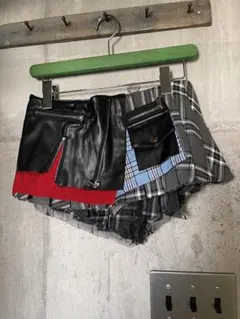 新品　デザインスカート