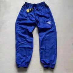 2026年最新】comoli umbro トラックパンツの人気アイテム - メルカリ