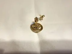 Vivienne Westwood オーブ ピアス ゴールド - メルカリ