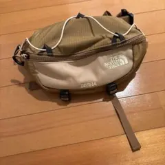 THE NORTH FACE TERRA ボディバッグ