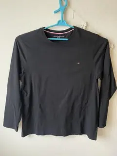 TOMMY HILFIGER　メンズ　ロンT ブラック