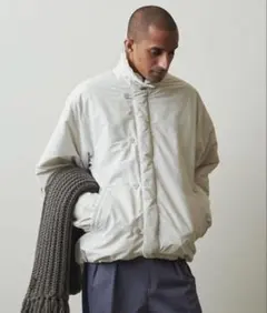 ダウンジャケット グレー