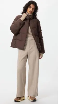 美品❗️UNIQLO✨ ブラッシュドジャージーワイドパンツ ベージュ