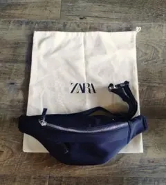 ZARA　テクニカル生地ベルトバックのサムネイル
