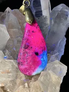 ルビーインゾイサイト ペンダントトップ 情熱と冷静さ 天然石 パワーストーン
