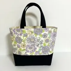 【ハンドメイド】　ボタニカルフラワーホワイト　ミニトートバッグ　※マグネット付※