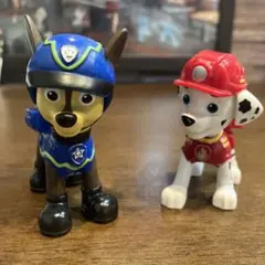 パウパトロール　ワンアクションフィギュア　マーシャル　チェイス