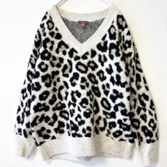 VINCE CAMUTO レオパード柄 Vネック ニット セーター ゆったり M