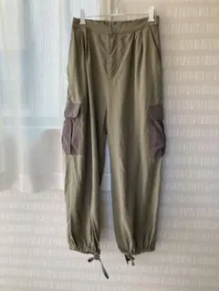 allureville アルアバイル カーゴパンツ サイズ2 カーキ 細身 光沢