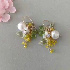 ◆14kgf レモンイエロー色のピアス