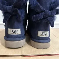 UGG ムートンブーツ リボン付き　24センチ