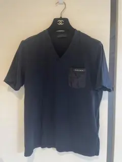 PRADA プラダ Vネック Tシャツ M ブラック　黒 ポケット ロゴ 半袖