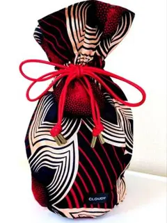 早い物勝ち‼️CLOUDY 幾何学模様 バッグ