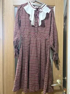 【タイムセール】アクシーズファム　ワンピース　赤