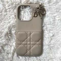 Dior iPhone15PROケース カナージュ チャーム付き