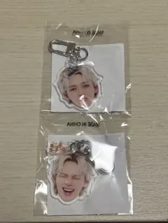 TREASURE ヒョンソク カプセルトイ 顔アクキー 喜怒哀楽