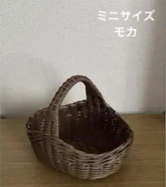 Item thumbnail for item 5efefc56-efe0-4015-a42a-e3ce633bcf8c