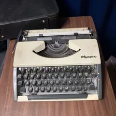 ビンテージ セイコー Silver Reed 750 タイプライター オブジェ - メルカリ